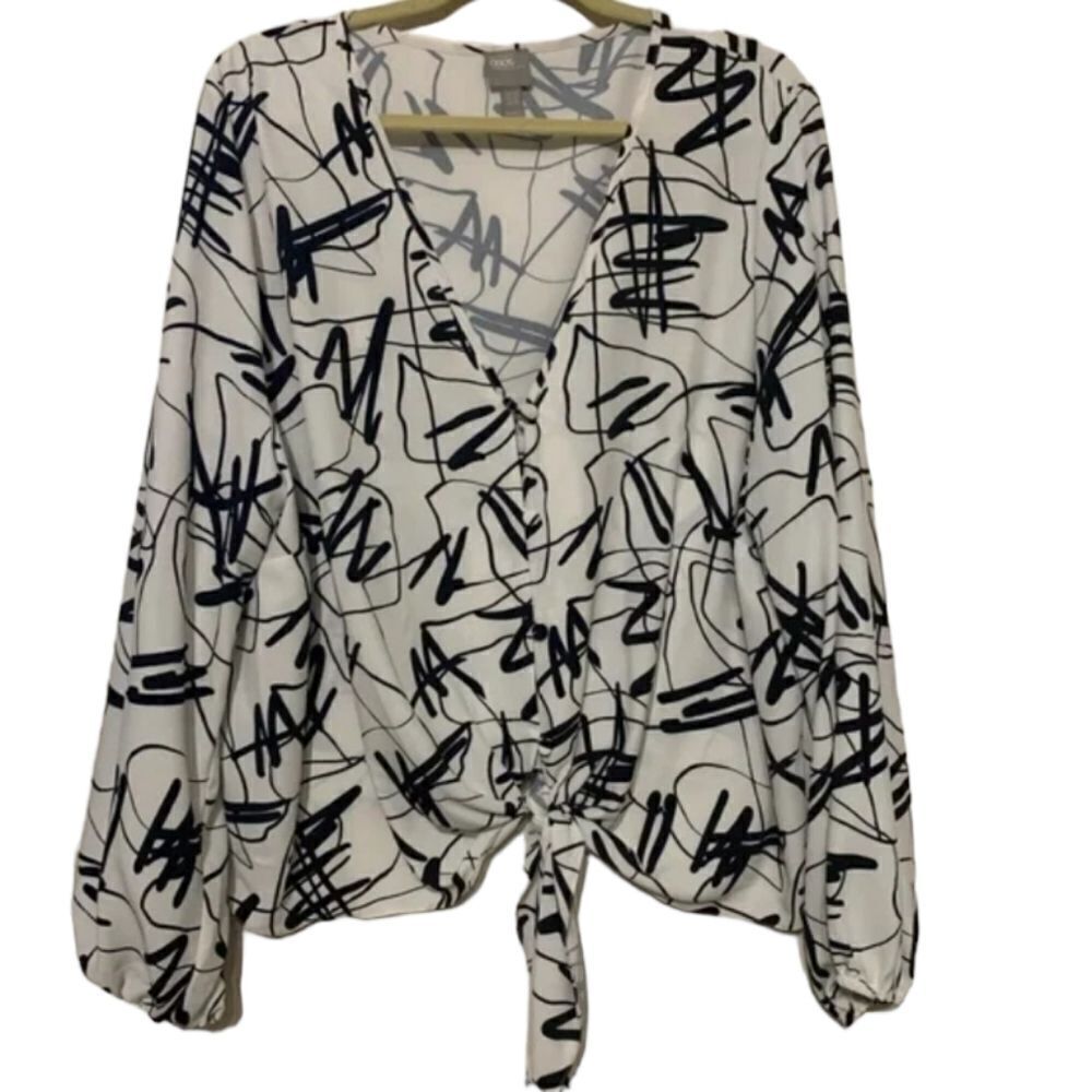 Black & White Abstract Tie Bottom Top Size 12